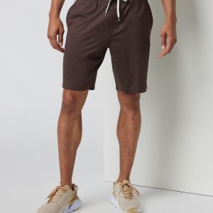 Sunday Performance Short 8"